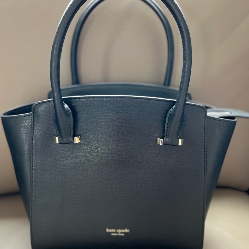 Kate Spade Medium Sydney Satchel- black